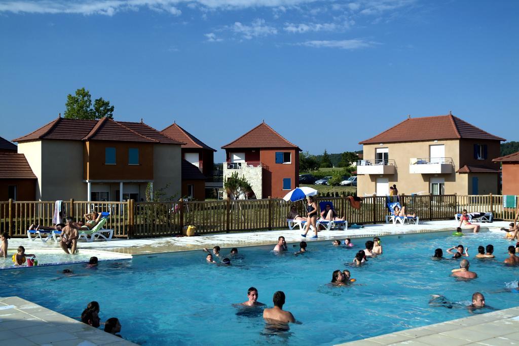 Terres De France - Domaine De Claire Rive Hotel Prayssac ภายนอก รูปภาพ