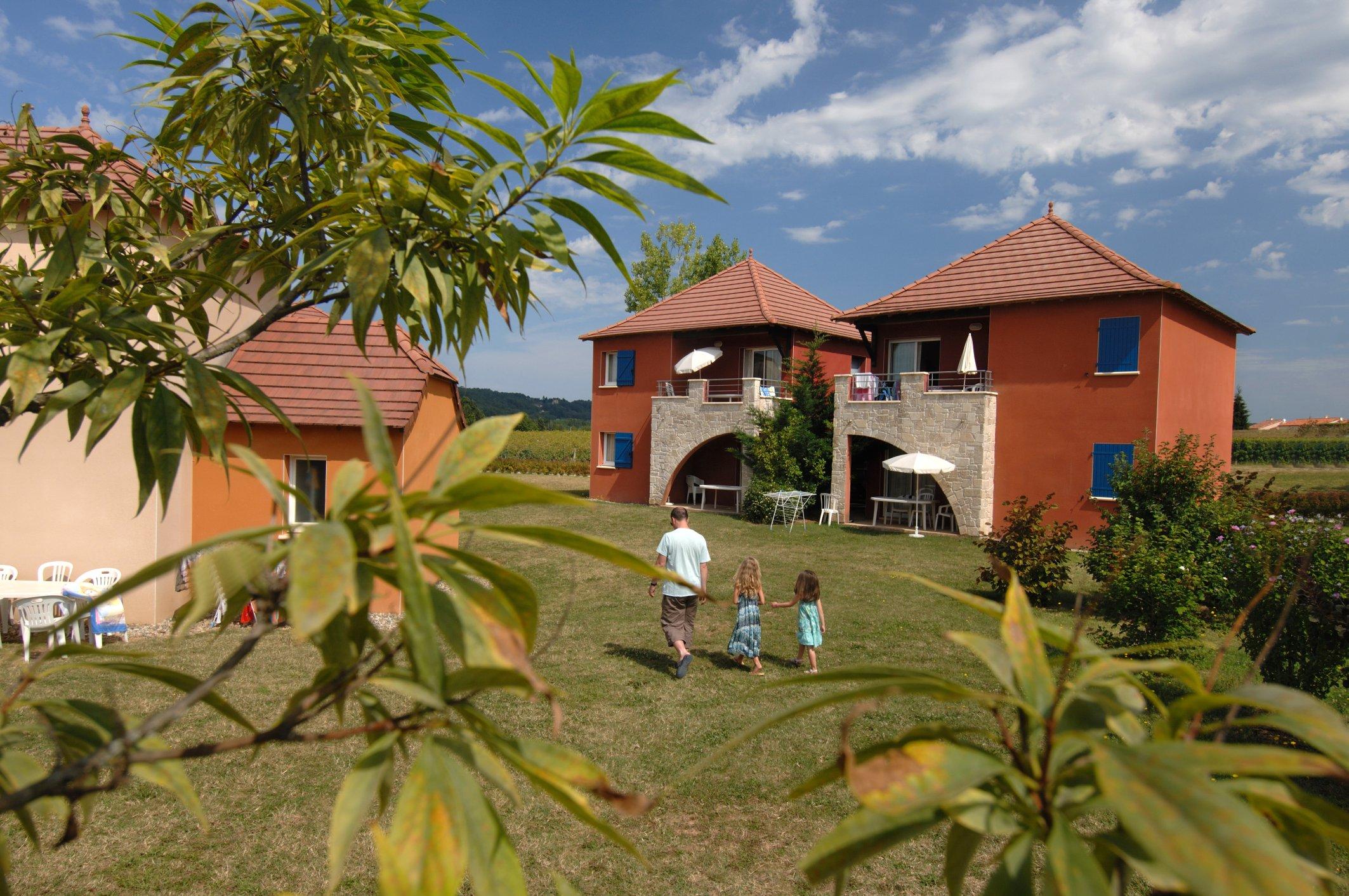 Terres De France - Domaine De Claire Rive Hotel Prayssac ภายนอก รูปภาพ